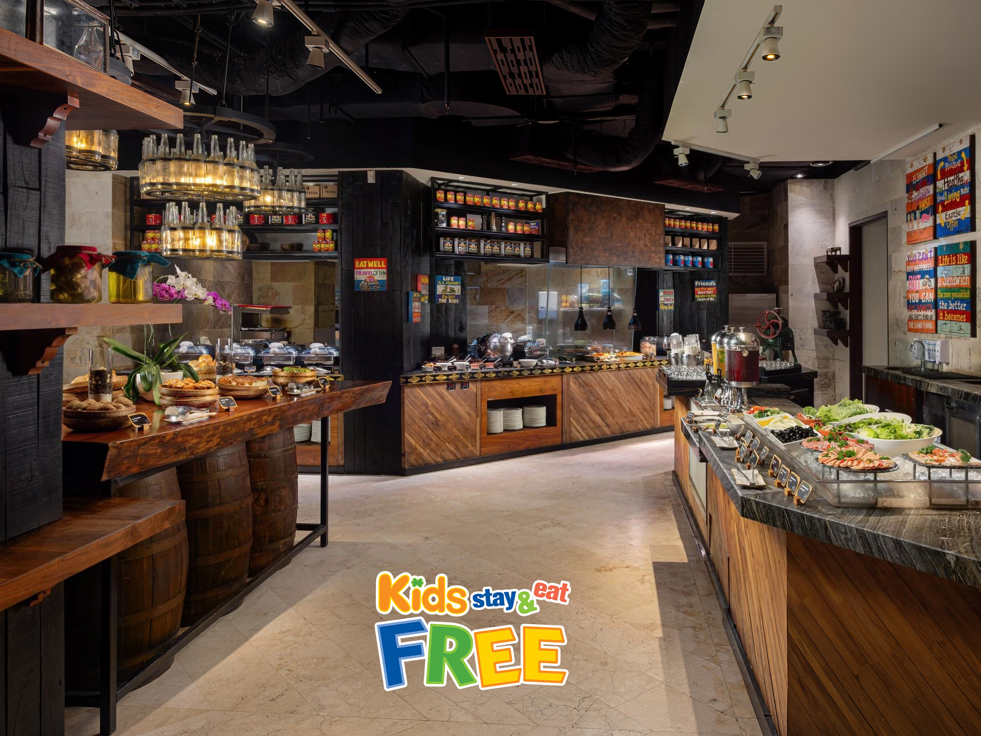 Dining at Bali Nusa Dua Holiday In Resort